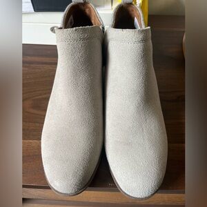 Tom’s Women’s Suede Winter Boots